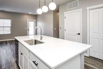 Quartz countertops at The Ridgeline in Council Bluffs, IA