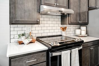 Stainless steel appliances at The Ridgeline in Council Bluffs, IA