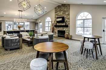 Resident lounge at The Vue in Bellevue, NE