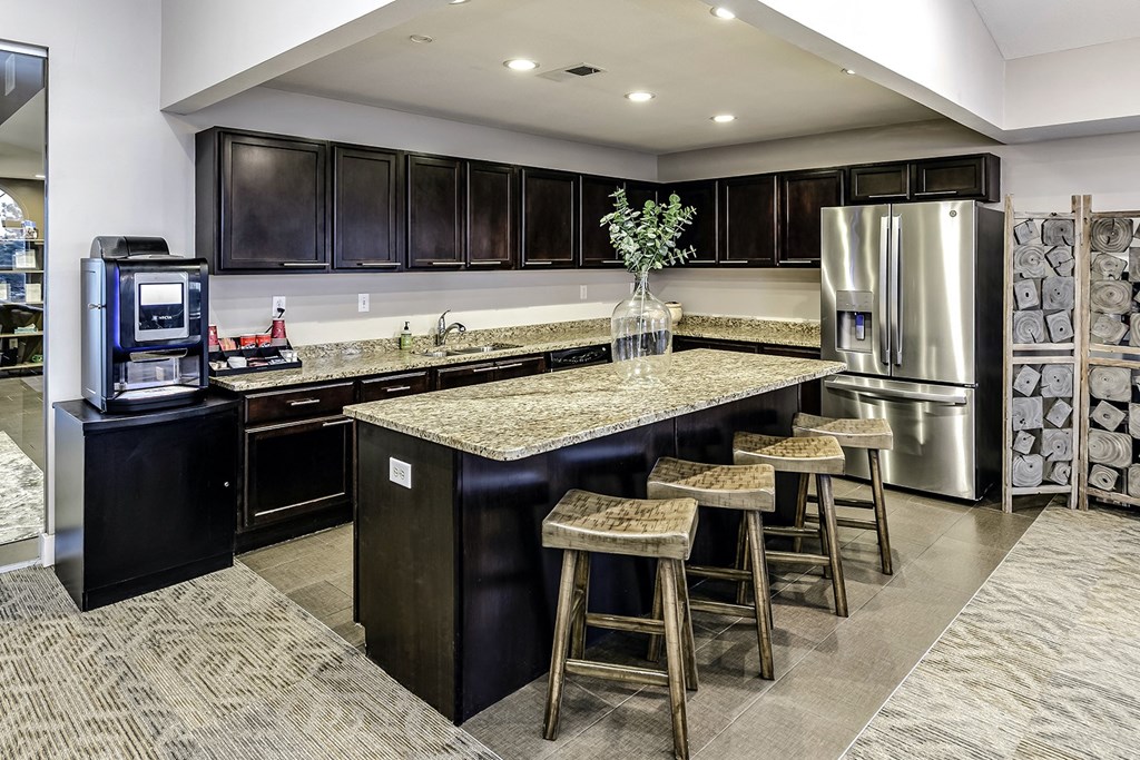 Resident lounge at The Vue in Bellevue, NE