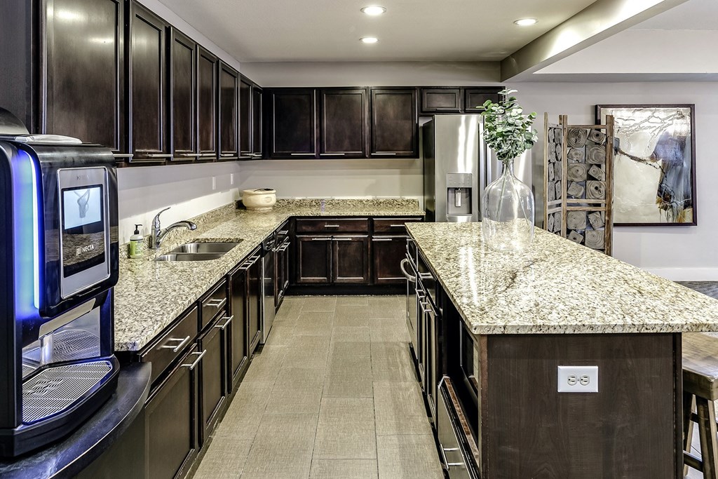 Resident lounge at The Vue in Bellevue, NE