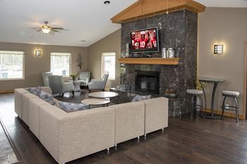Community Room at Thomasbrook Apartments in Lincoln, NE