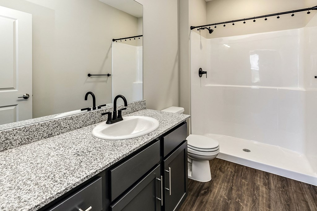 Bathroom With Bathtub at Tiburon Ridge, Omaha, NE