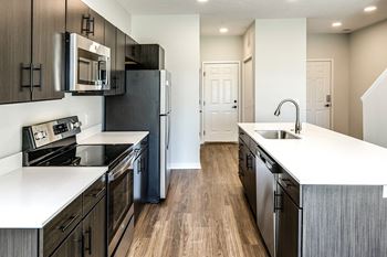 Spacious kitchens at The Trails at North Steams in Omaha, NE