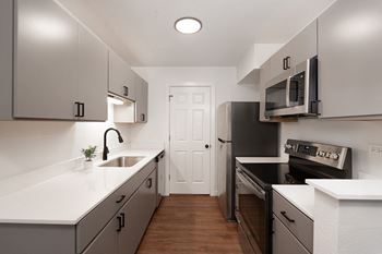 Premium appliance package at the Vineyards at Garland in Fayetteville, AR