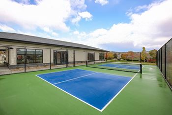 Pickleball Court at Vue 178 in Omaha, NE