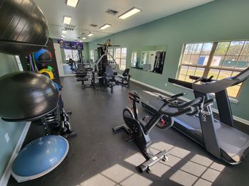 Newly renovated fitness center at Parham Pointe Apartments in Little Rock, AR