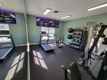 Newly renovated fitness center at Parham Pointe Apartments in Little Rock, AR