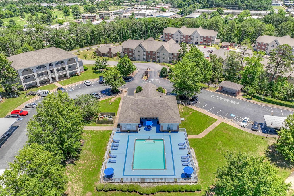 One and two bedroom apartment homes featuring efficient appliances, hardwood floors, walk-in closets, washer and dryer connections and much more at Parham Pointe Apartments in Little Rock, AR