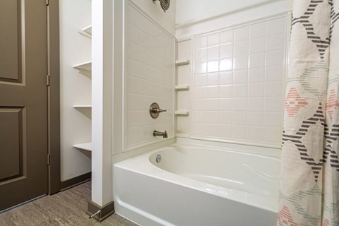 Large bathrooms at Park125 on West Dodge Road in Omaha, NE