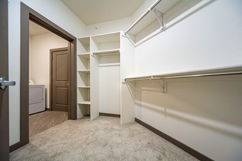 Large walk-in closets at Park125 on West Dodge in Omaha, NE