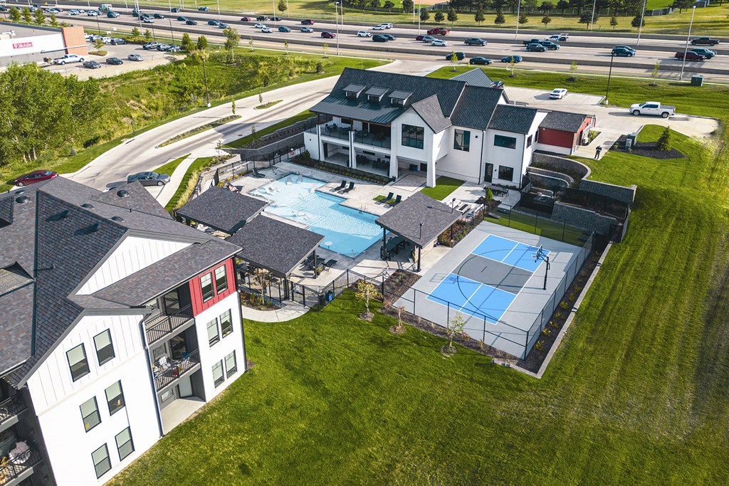 Pickleball court at Park125 in Omaha, NE