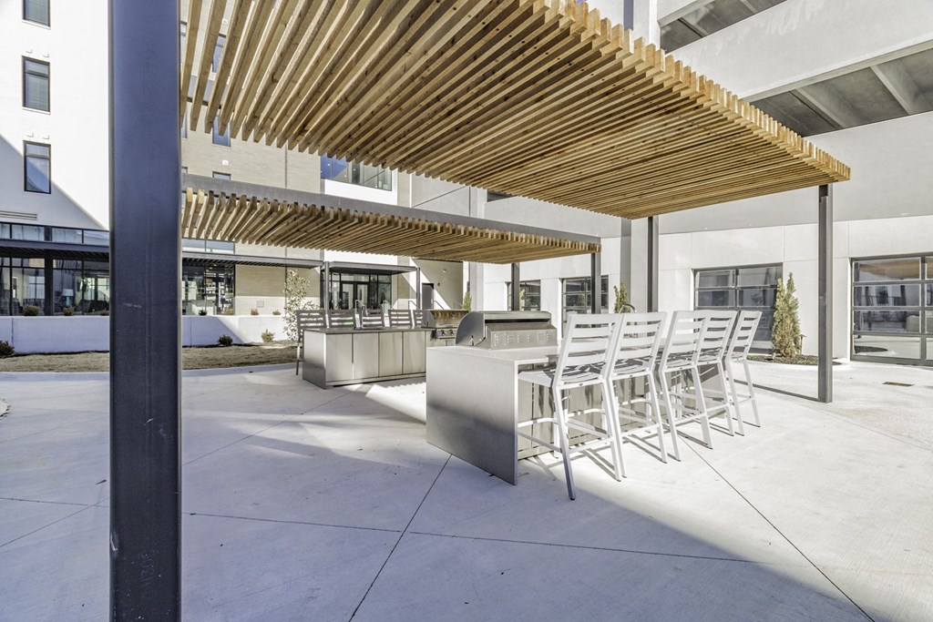 Resident Grills at Pinnacle Heights in Rogers, AR