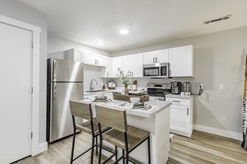Remodeled one and two bedroom apartments at The Ridges at Bentonville in Bentonville, AR - Photo Gallery 6