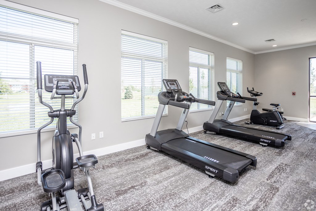 Fully-equipped fitness center at RiverPointe Apartments in South Sioux City, NE
