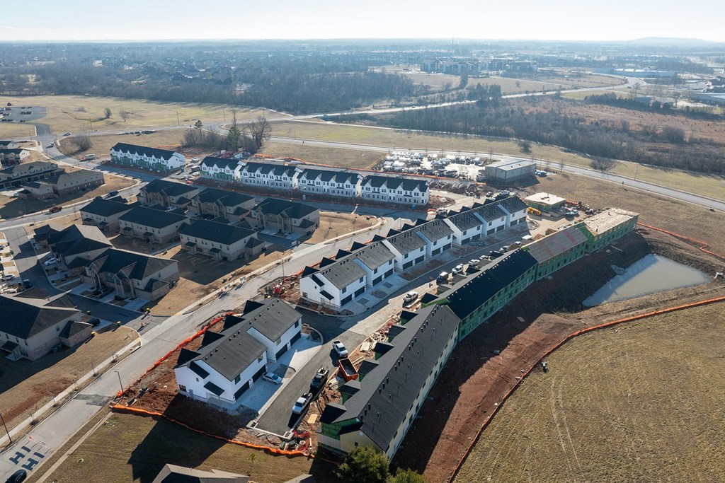 Three bedroom townhomes with open-concept layouts, gourmet kitchens and much more at Shadowbrooke Village in Rogers, AR