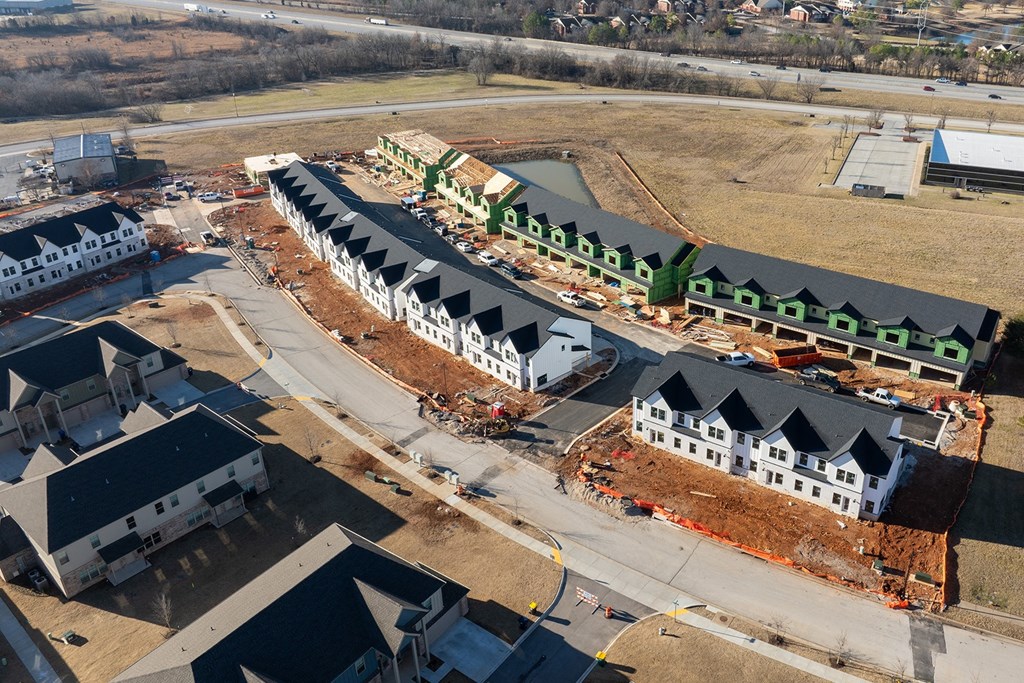 Three bedroom townhomes with open-concept layouts, gourmet kitchens and much more at Shadowbrooke Village in Rogers, AR