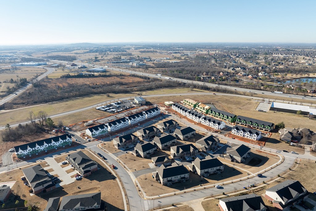 Three bedroom townhomes with open-concept layouts, gourmet kitchens and much more at Shadowbrooke Village in Rogers, AR