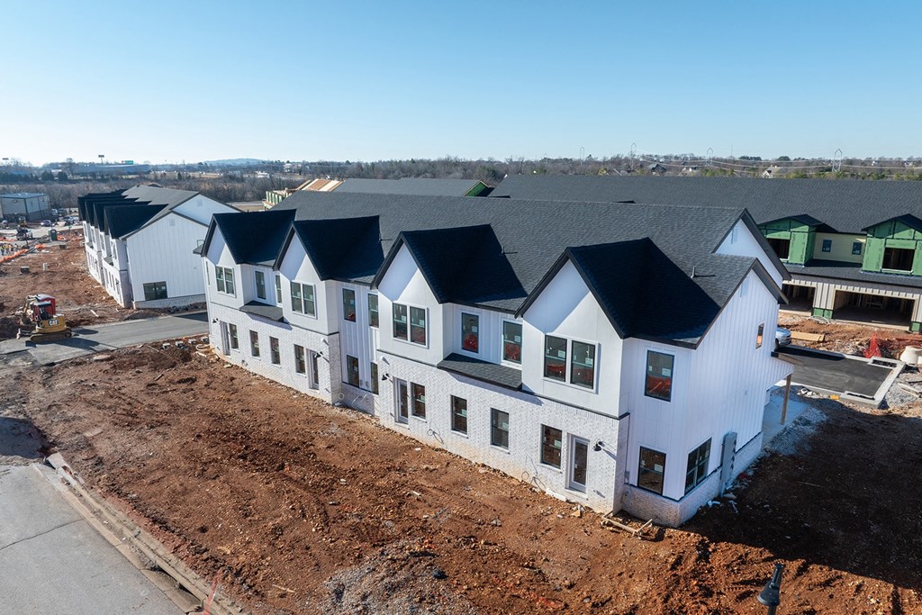 Three bedroom townhomes with open-concept layouts, gourmet kitchens and much more at Shadowbrooke Village in Rogers, AR