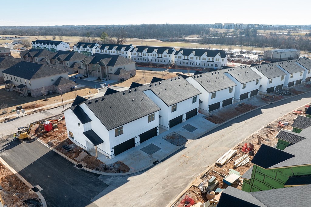 Three bedroom townhomes with open-concept layouts, gourmet kitchens and much more at Shadowbrooke Village in Rogers, AR