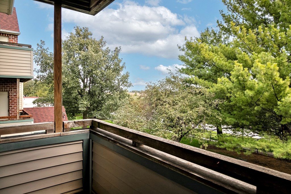 One and two bedroom apartments at Somerset Apartments in Lincoln, NE