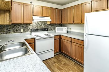 Efficient Appliances at Somerset Apartments in Lincoln, NE