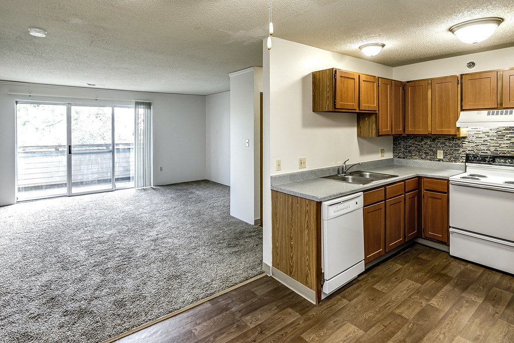 One and two bedroom apartments at Somerset Apartments in Lincoln, NE