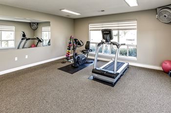 Fitness Center at Somerset Apartments in Lincoln, NE