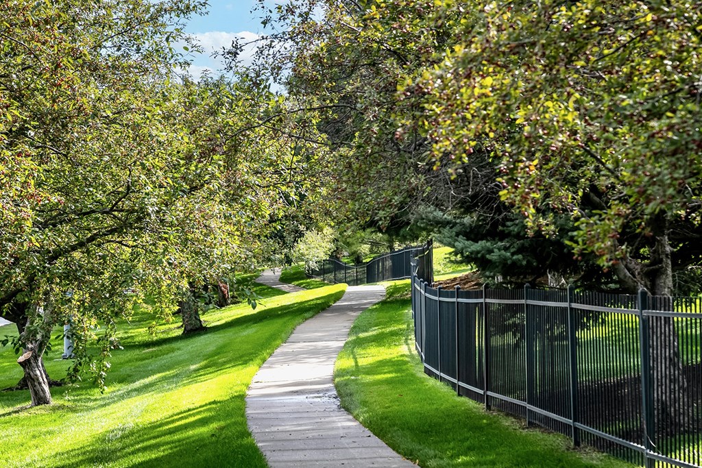 Property Exterior at Somerset Apartments in Lincoln, NE