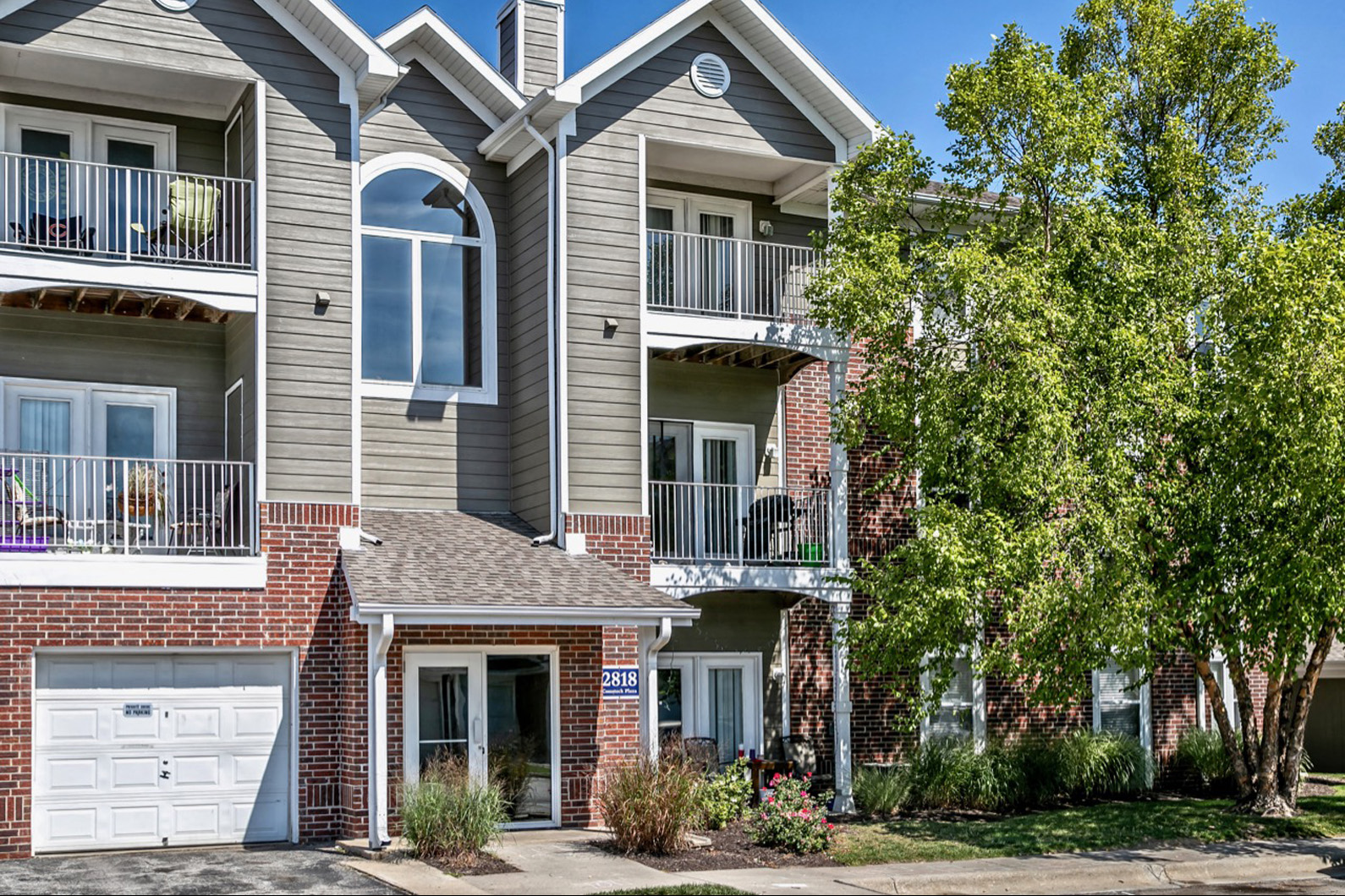 Exquisite Exterior at Vue, The, Nebraska, 68123