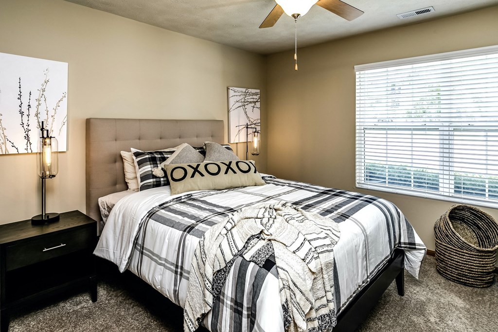 Large one and two bedroom apartment homes at Tiburon View Apartments, Nebraska