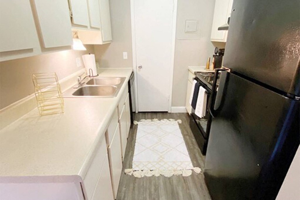 One and two bedroom apartment homes at Preserve at Evans Place in Omaha, NE