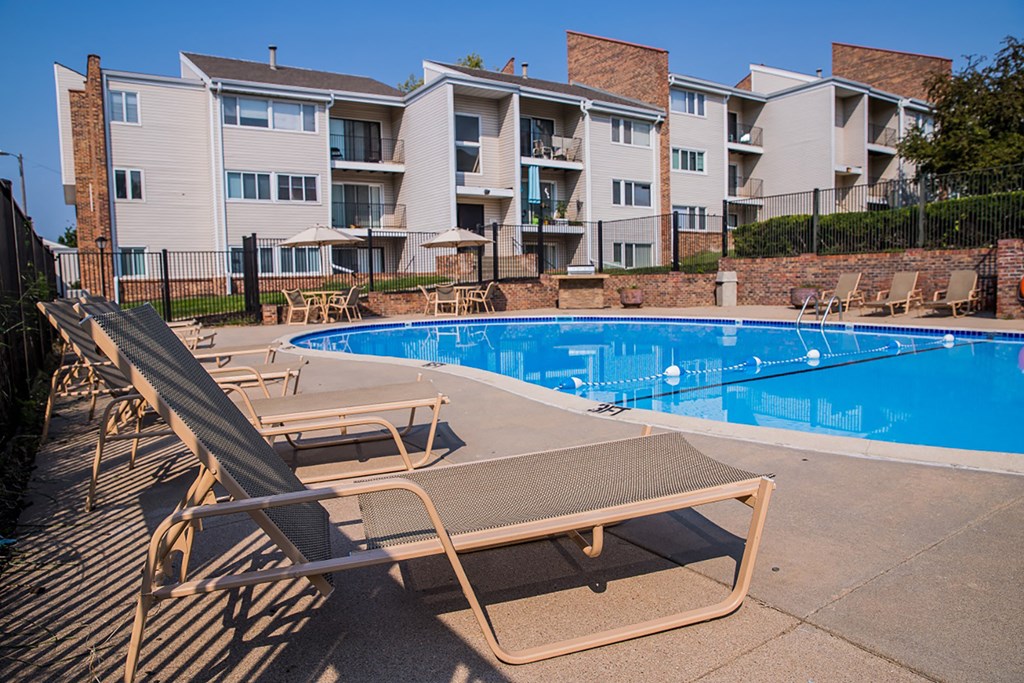 Sparkling Pool at The Village at Grant Square in Omaha, NE