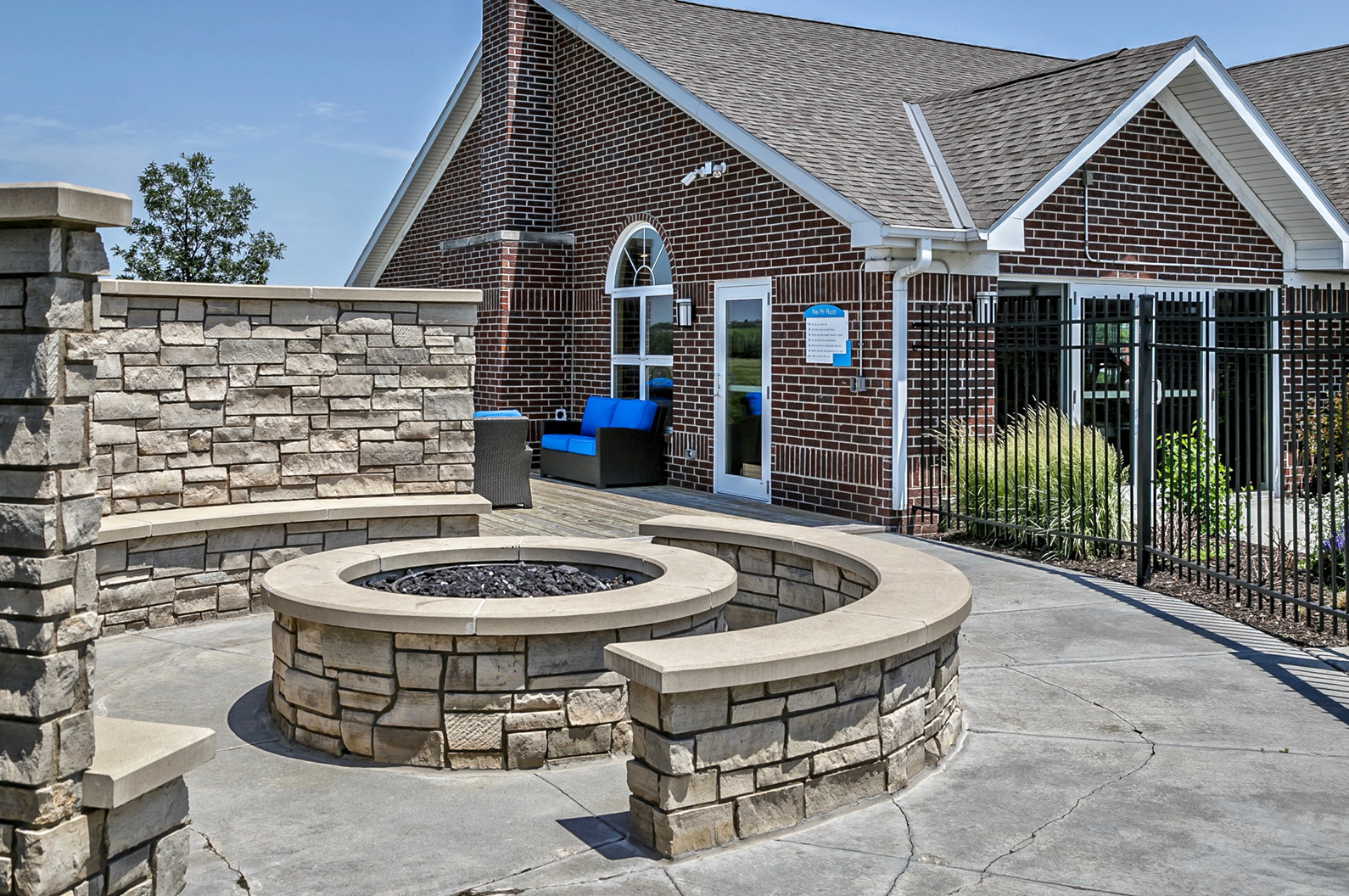 Beautiful Cozy Fire Pit at Vue, The, Bellevue, NE