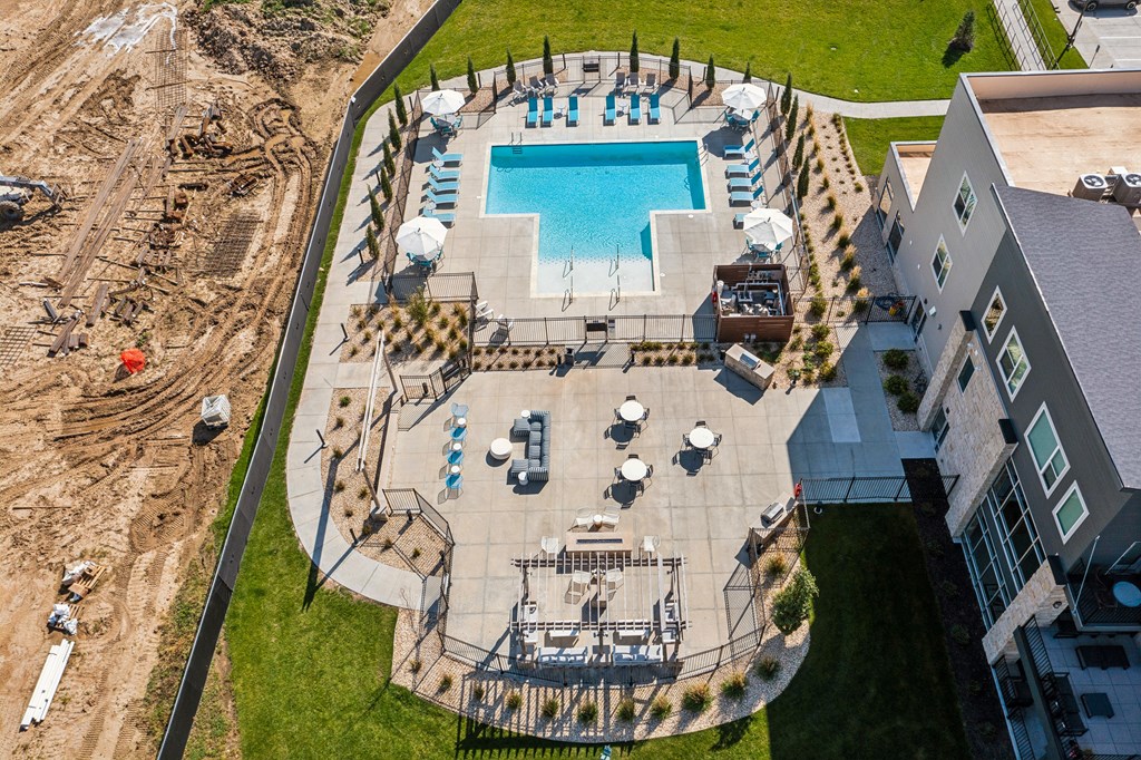 The Westline at Flanagan Lake in Omaha, NE