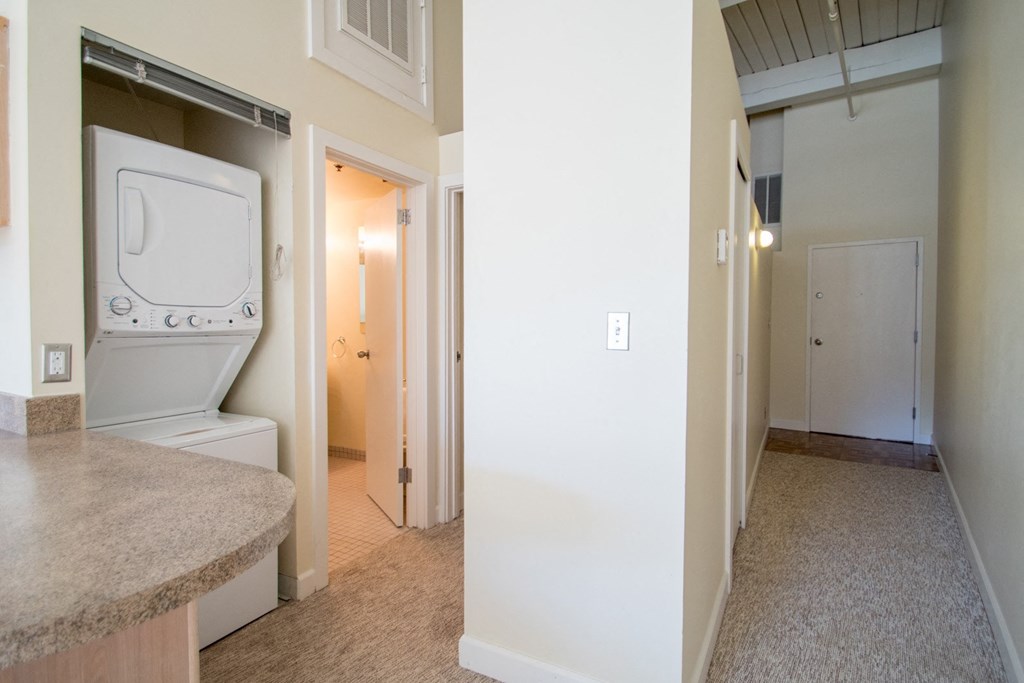 In-Unit Washer & Dryer at the Greenhouse Apartments in Omaha, NE