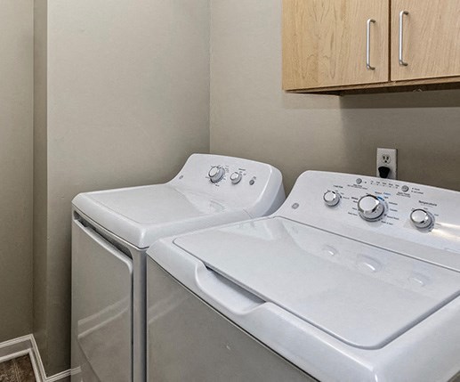 Laundry Facility, at Whispering Hills, Omaha