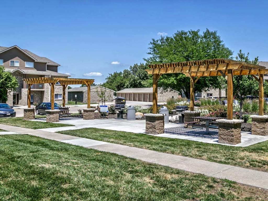 Meandering pathway at Lakeview Park, Lincoln, NE
