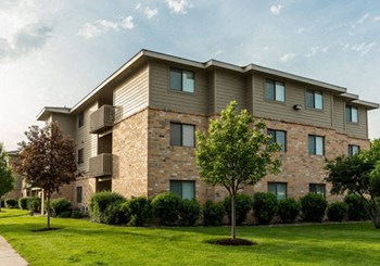 1021 S Howard St 1-3 Beds Apartment for Rent - Photo Gallery 5