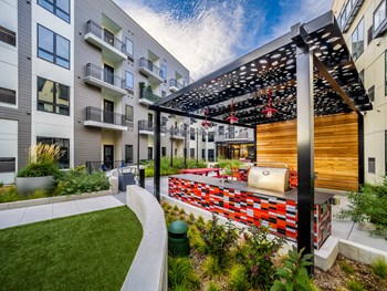 Center Square Lofts - Photo Gallery 4