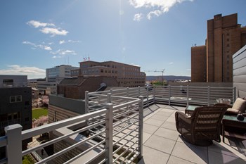 STRATA - Photo Gallery 6