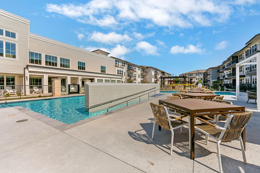 the reserve at bucklin hill apartment for rent in dallas, tx
