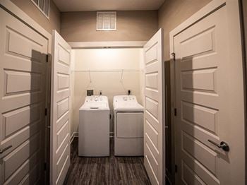 in unit laundry at One Deerfield Apartments, Ohio, 45040