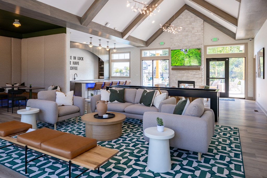 Clubhouse at Okemos Apartments | Okemos Grand Reserve