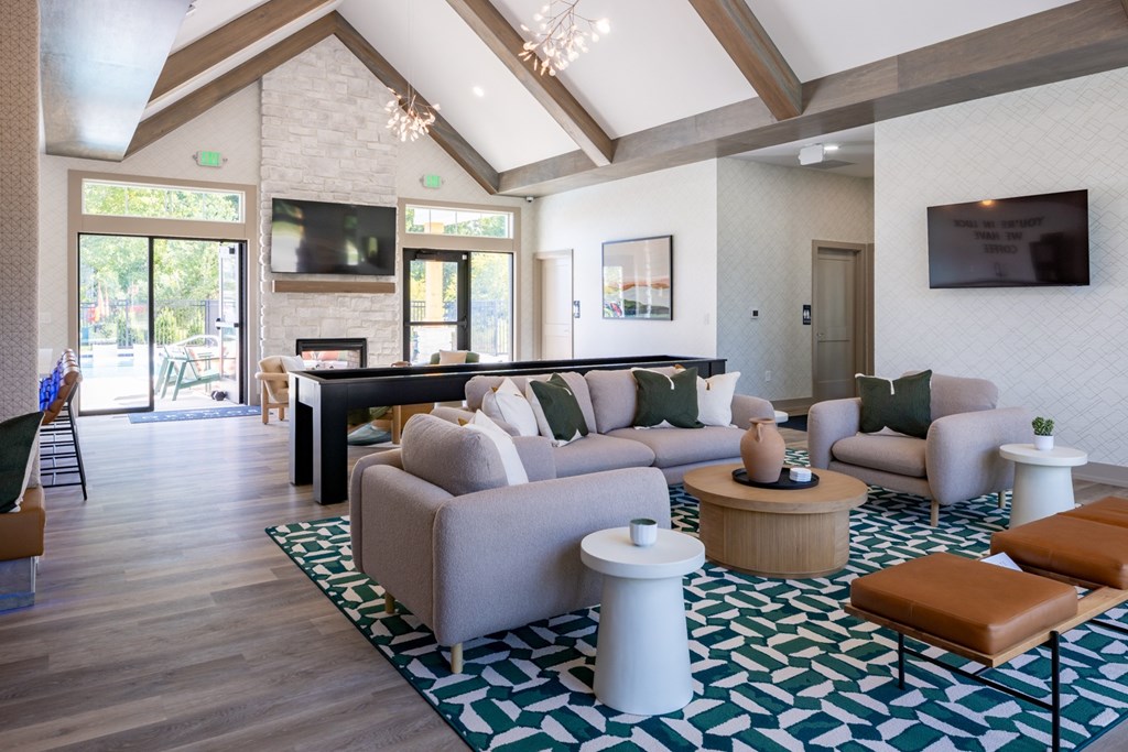 Clubhouse at Okemos Apartments | Okemos Grand Reserve