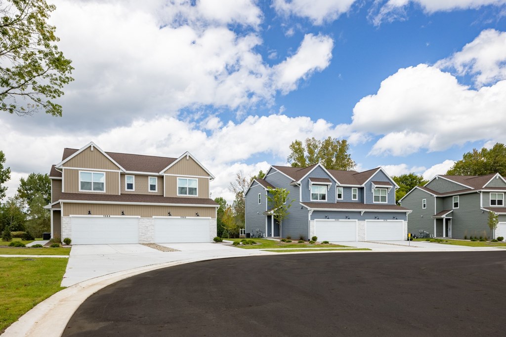 Exterior of 2-story townhome at Okemos Grand Reserve | Apartments Townhomes and Homes for Rent in Okemos MI