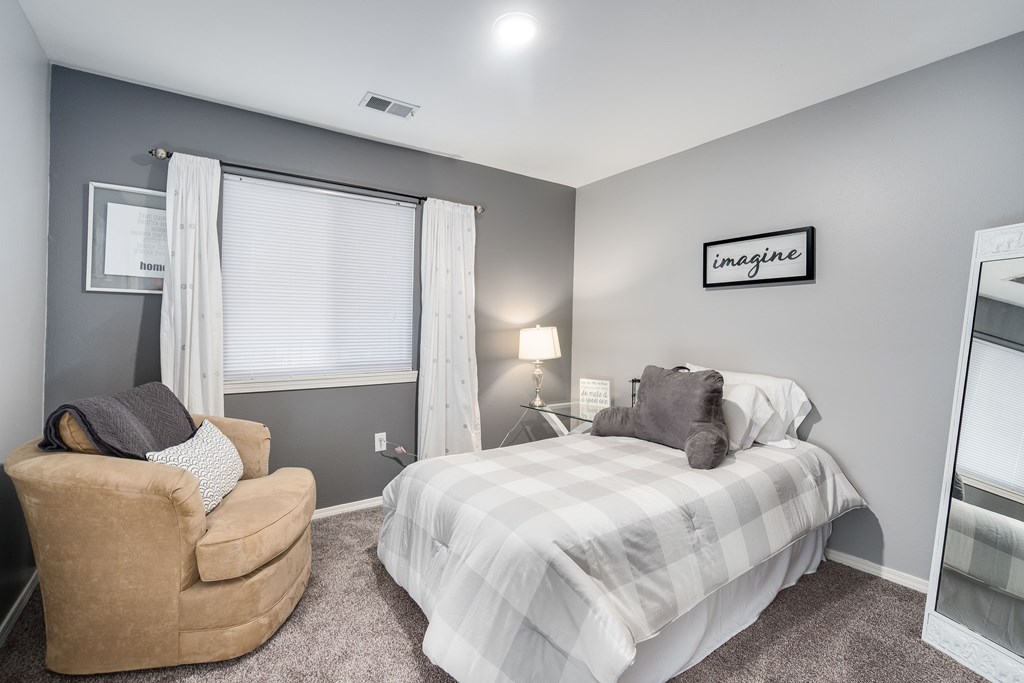 Bedroom at Arbor Glen Apartments in East Lansing, MI near Michigan State University.