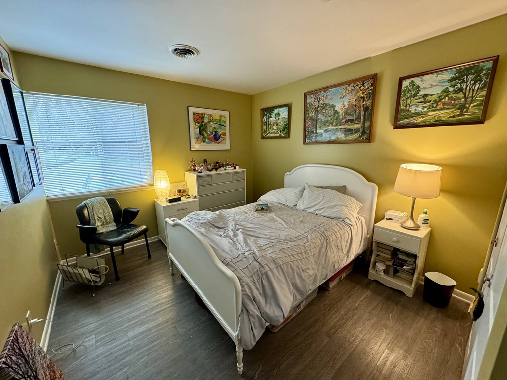 Bedroom at Briarlane Apartments in Grand Rapids, MI