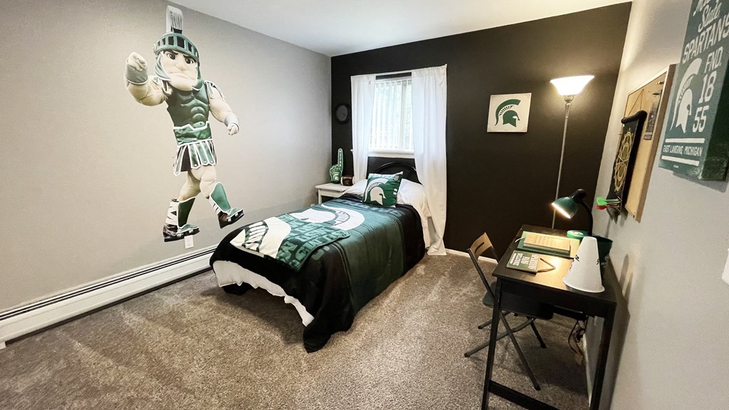 Spacious Bedroom in East Lansing Apartments near Michigan State University | Capitol Villa Apartments near MSU
