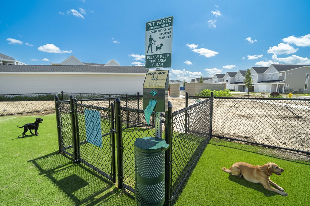 Dog park at Hudsonville, MI Apartments and Townehomes | Elmwood Lake Apartments in Hudsonville MI
